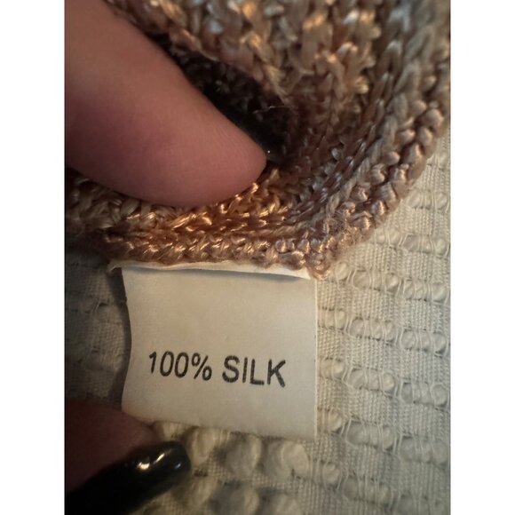 Authentic Salvatore Ferragamo Beige 100% Silk Knit V-Neck Sweater Made In Italy - Picture 5 of 5